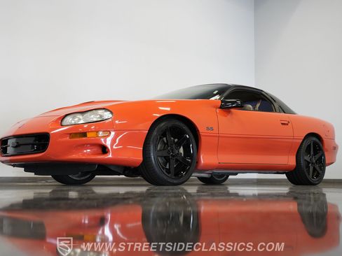 Used 1999 Chevrolet Camaro Z28 w/ SS Performance/Appearance Pkg image 5
