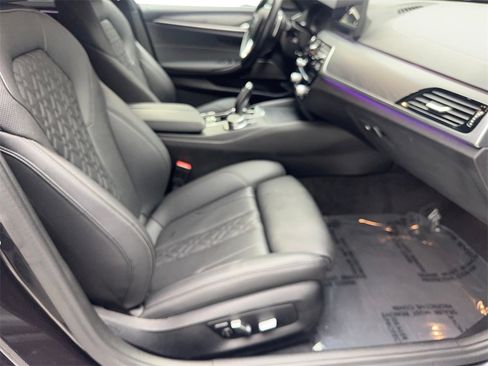 Used 2022 BMW 530i w/ Premium Package image 44