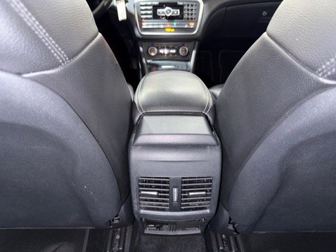 Used 2015 Mercedes-Benz GLA 250 4MATIC w/ Multimedia Package image 53