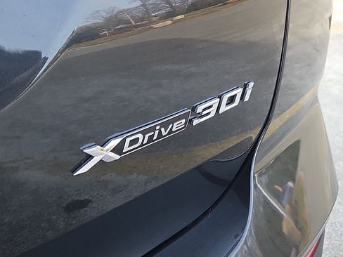 Used 2022 BMW X3 xDrive30i w/ Premium Package 2 image 5