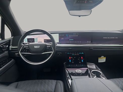 New 2026 Cadillac Escalade IQ Luxury 1 w/ LPO, Floor Liner Package image 24