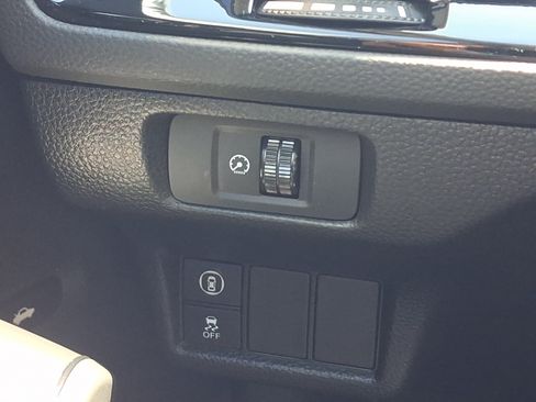 Used 2023 Honda Civic EX image 28