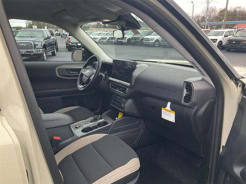 New 2025 Ford Bronco Sport Big Bend w/ Convenience Package image 9