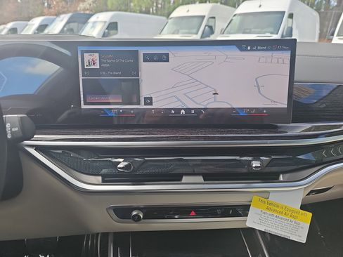 New 2026 BMW X7 xDrive40i w/ Executive Package image 20