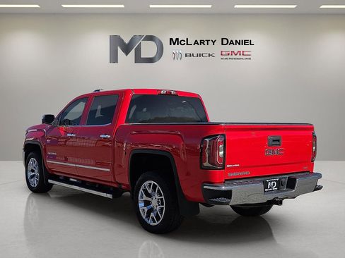 Used 2018 GMC Sierra 1500 SLT w/ SLT Premium Package image 4
