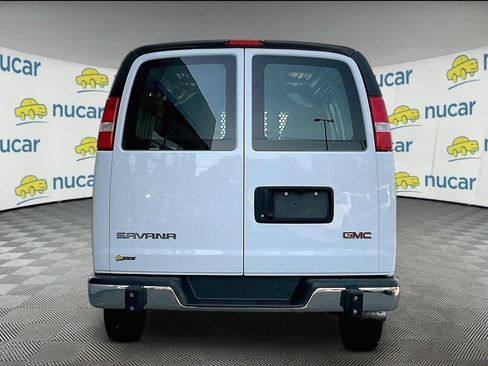 Used 2024 GMC Savana 2500 w/ Driver Convenience Package RWD image 5