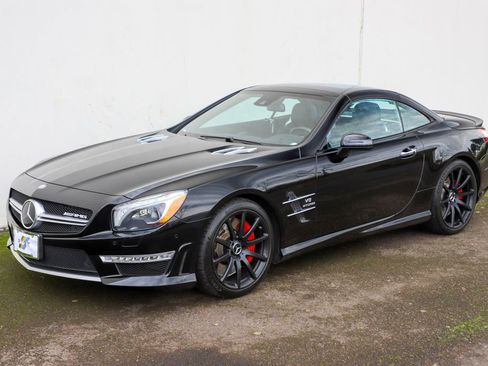 Used 2014 Mercedes-Benz SL 63 AMG image 16