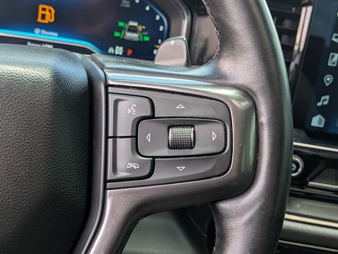 Used 2023 Chevrolet Silverado 1500 ZR2 w/ Technology Package AWD/4WD image 26