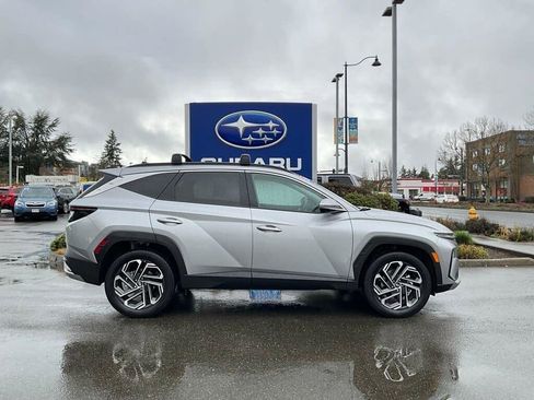 Used 2025 Hyundai Tucson Limited image 9