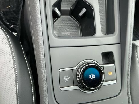 New 2026 Volkswagen Tiguan SE R-Line image 19