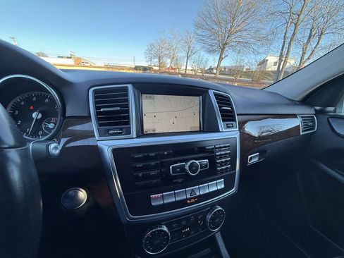 Used 2014 Mercedes-Benz ML 350 4MATIC image 39