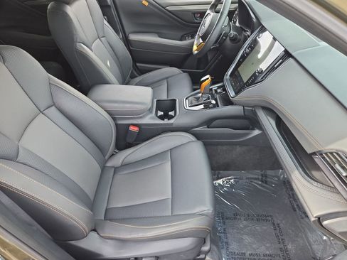 Used 2025 Subaru Outback Wilderness w/ Wilderness Package image 31