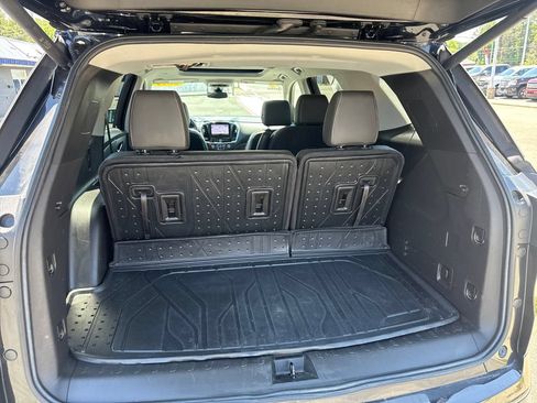 Used 2021 Chevrolet Traverse Premier w/ Redline Edition FWD image 40