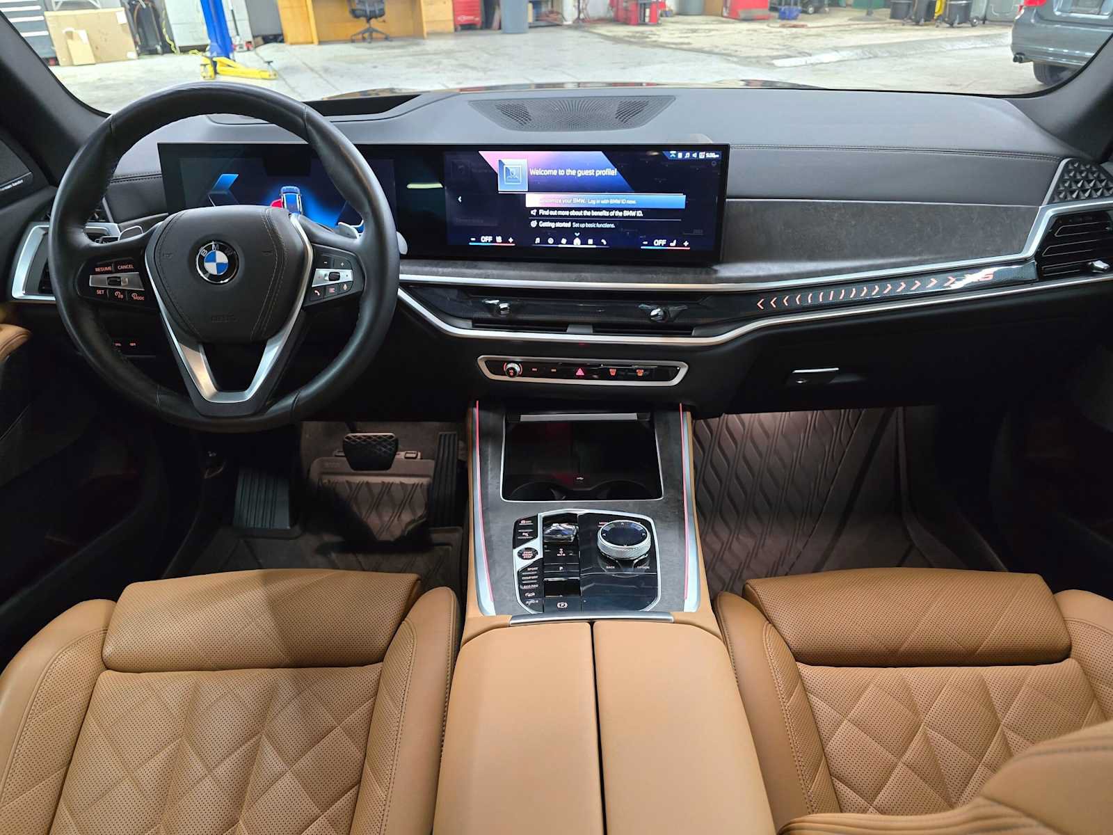 Used 2025 BMW X5 xDrive40i w/ Executive Package AWD/4WD image 18