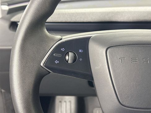 Used 2024 Tesla Model 3 Long Range RWD image 16