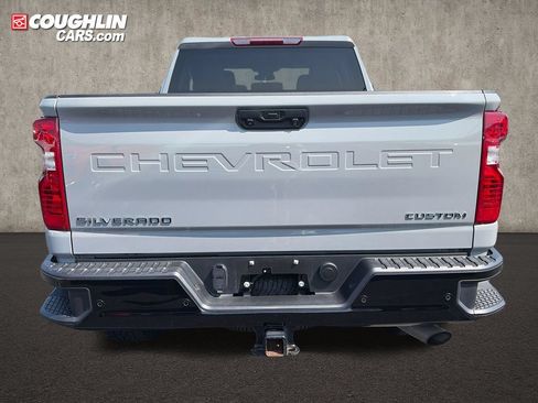 Used 2025 Chevrolet Silverado 2500 Custom w/ Custom Value Package AWD/4WD image 7