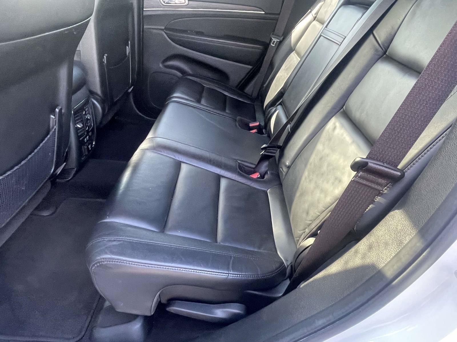 Certified 2022 Jeep Grand Cherokee Limited AWD/4WD image 12