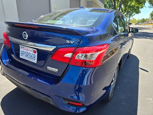 Used 2019 Nissan Sentra SV w/ Special Edition Package FWD image 3