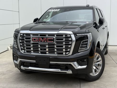 Used 2025 GMC Yukon XL Denali AWD/4WD image 1