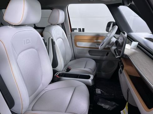 New 2025 Volkswagen ID. Buzz 1st Edition image 26