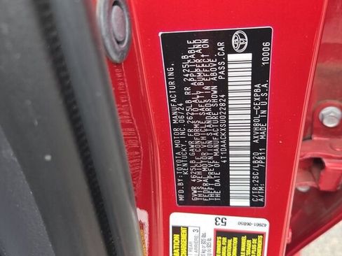 Used 2025 Toyota Camry XSE FWD image 7