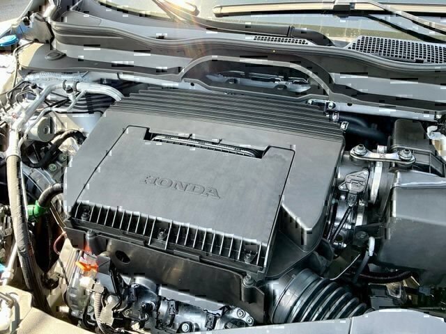 New 2026 Honda Pilot Touring image 7