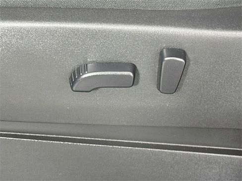 Certified 2022 Nissan Frontier PRO-4X image 12