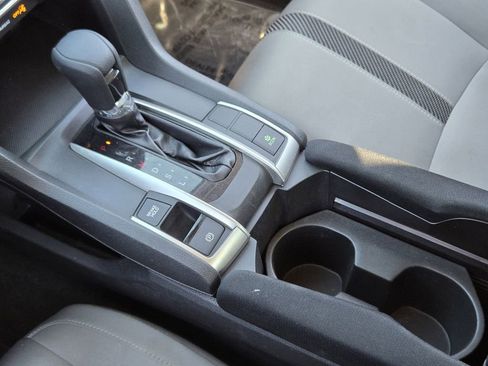 Used 2018 Honda Civic LX image 22