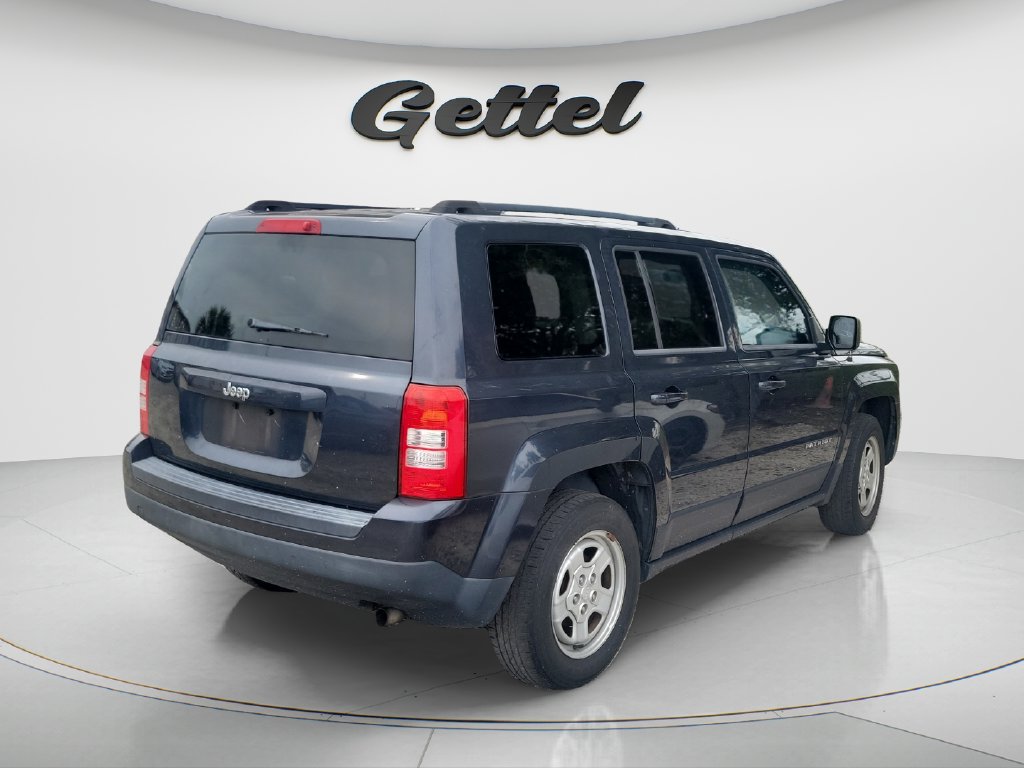 Used 2014 Jeep Patriot Sport w/ Power Value Group FWD image 5