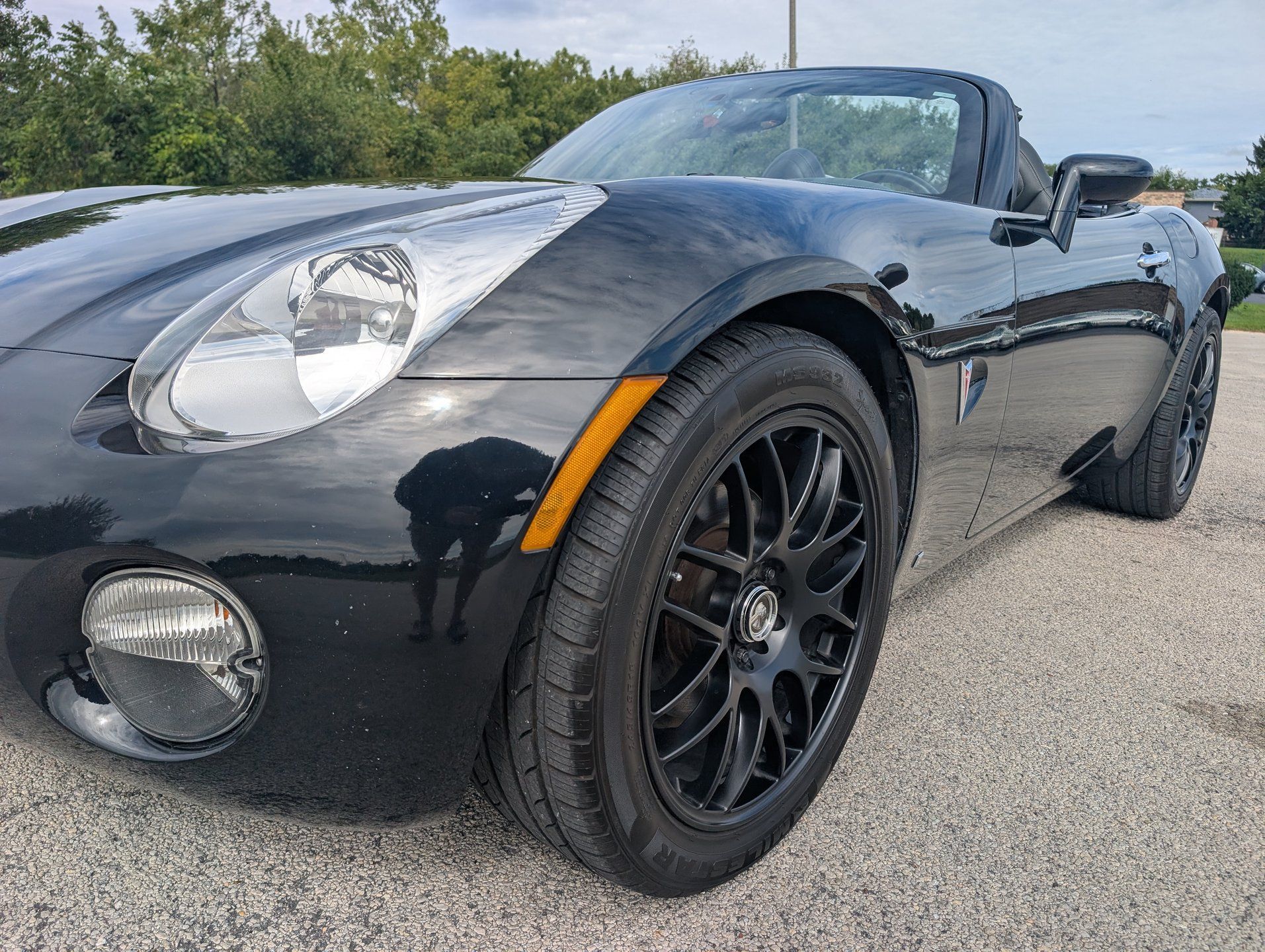 Used 2006 Pontiac Solstice Convertible w/ Premium Package RWD image 36