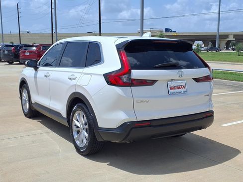 Used 2024 Honda CR-V EX image 2