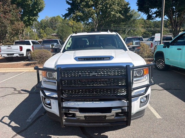 Used 2019 GMC Sierra 3500 Denali w/ Duramax Plus Package AWD/4WD image 2