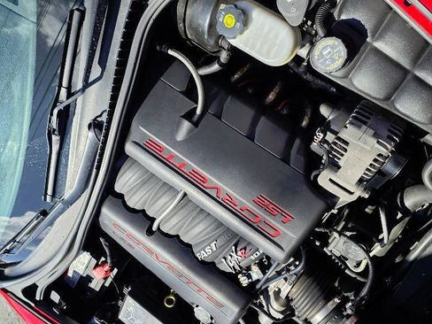 Used 2006 Chevrolet Corvette Convertible w/ Preferred Equipment Group RWD image 40