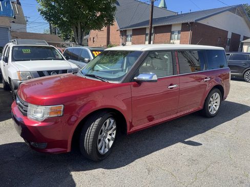Used 2009 Ford Flex Limited image 1