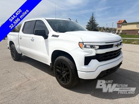 Used 2024 Chevrolet Silverado 1500 RST AWD/4WD image 8