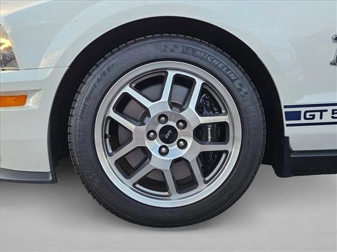 Used 2007 Ford Mustang Shelby GT500 image 21