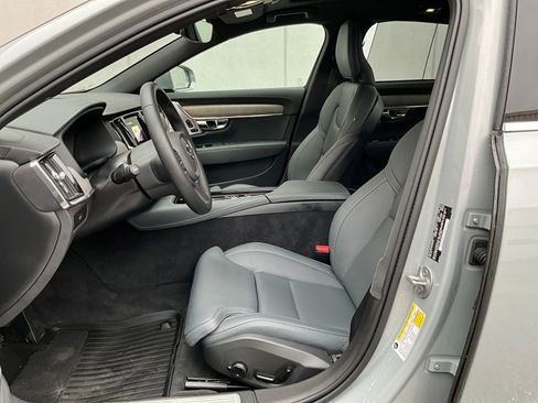 Certified 2024 Volvo S90 B6 Ultimate w/ Protection Package Premier image 11