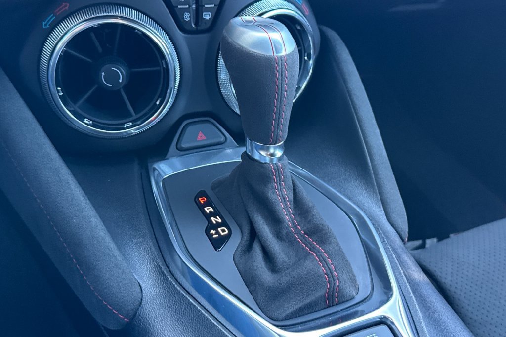Used 2018 Chevrolet Camaro ZL1 RWD image 24