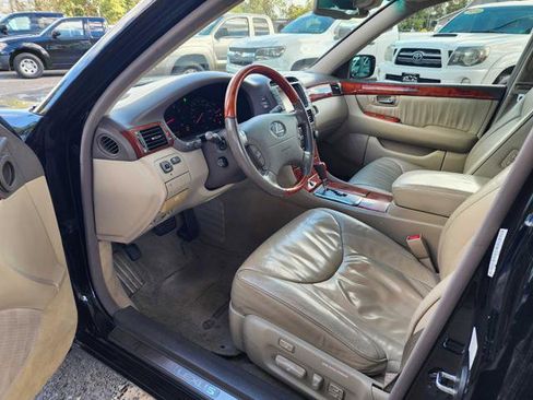 Used 2002 Lexus LS 430 image 10
