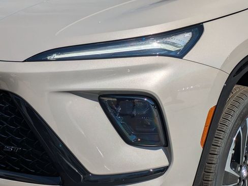 New 2026 Buick Enclave Sport Touring w/ Power Package image 7