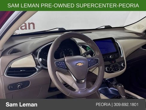 Used 2019 Chevrolet Malibu LT w/ Leather Package image 9