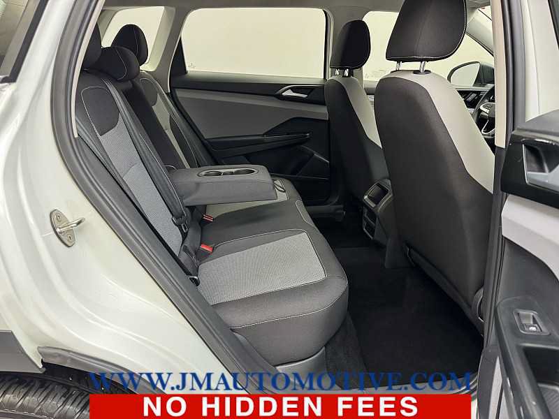 Used 2022 Volkswagen Taos S AWD/4WD image 17