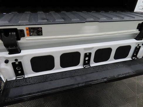 Used 2022 GMC Sierra 2500 SLE w/ SLE Value Package; image 36