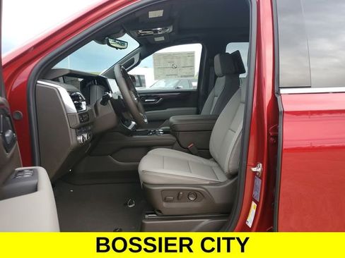 New 2026 GMC Yukon XL Elevation w/ Elevation Premium Package image 11