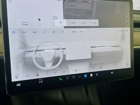 Used 2023 Tesla Model Y Long Range image 13