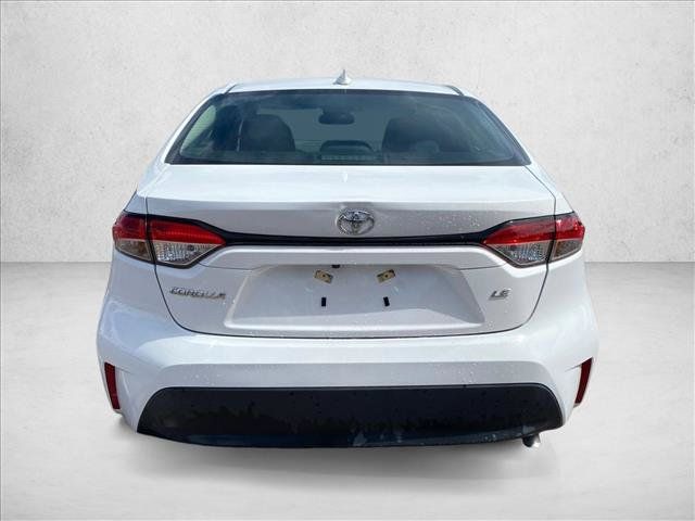 Used 2023 Toyota Corolla LE FWD image 6