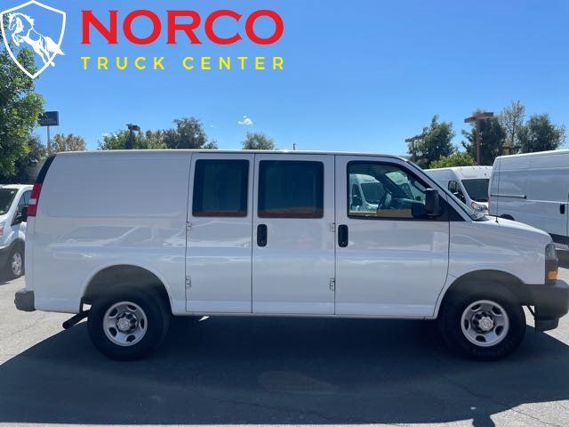 Used 2019 Chevrolet Express 2500 w/ Driver Convenience Package RWD image 1