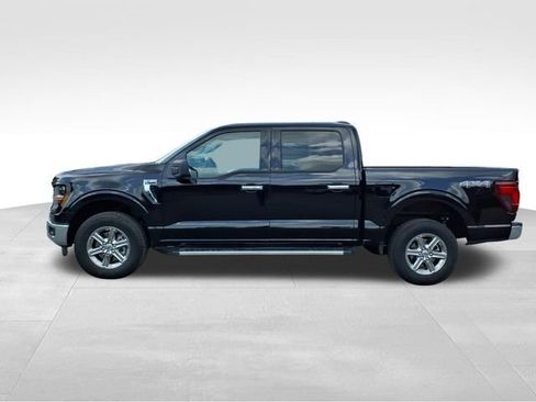 Used 2025 Ford F150 XLT w/ Equipment Group 301A Standard AWD/4WD image 3