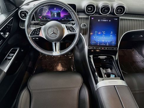 Used 2023 Mercedes-Benz C 300 Sedan image 17