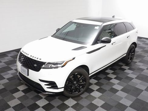 Used 2022 Land Rover Range Rover Velar R-Dynamic S image 2